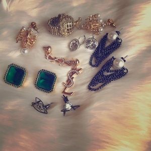 ❤️⚡️Fashion earring...⚡️❤️(you will get 7items)